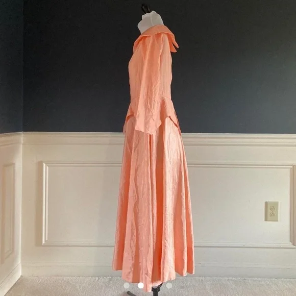 VINTAGE Dreamy Peach Princess Gown - Picture 2 of 4